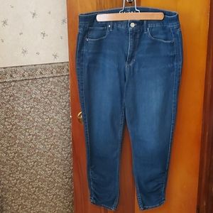 White House Black Market Skinny Crop Jeans